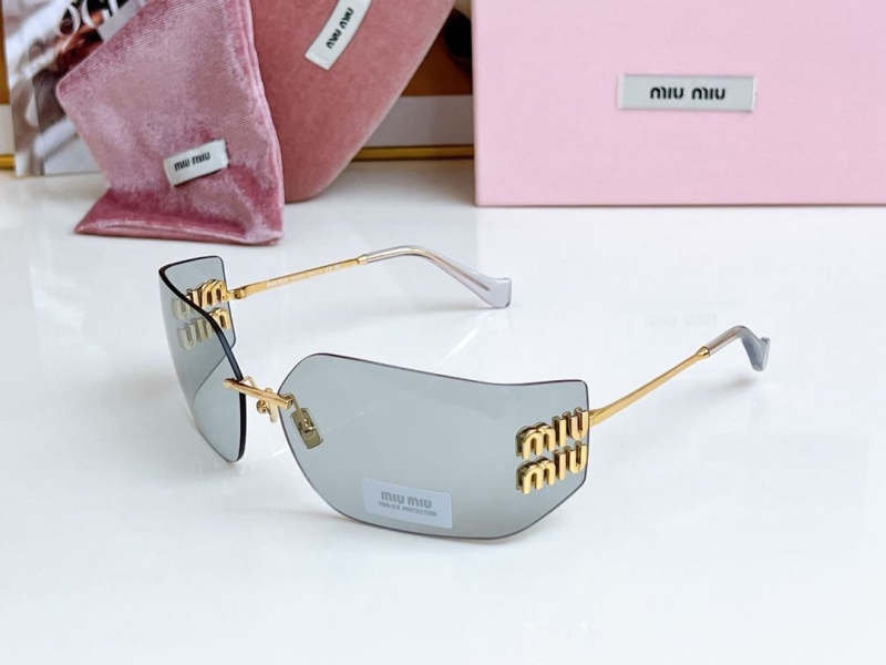 MIU MIU